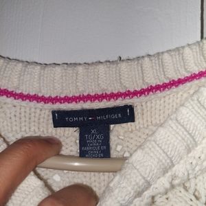 Timmy Hilfiger knit sweater